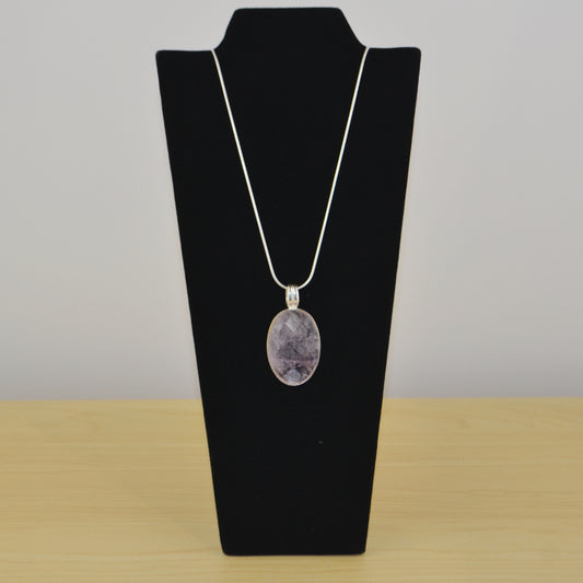 Oval Crystal pendant